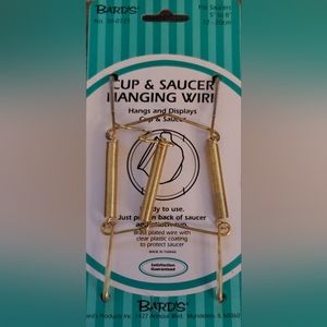 Bard's Gold-toned Wall Mountable Tension Cup and Saucer Hanger